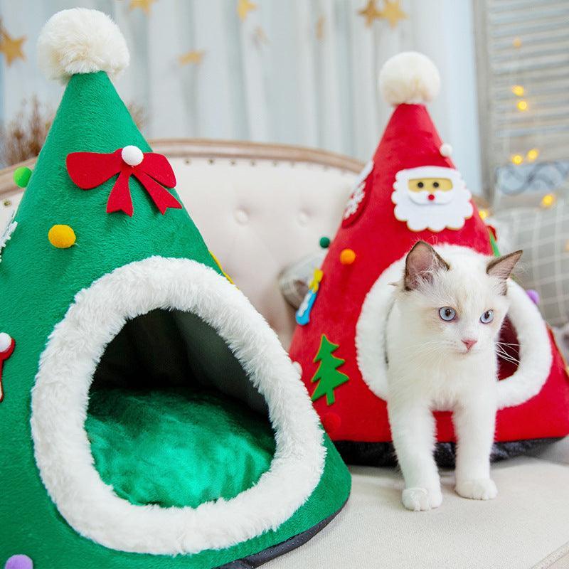 Christmas Cat Cozy House